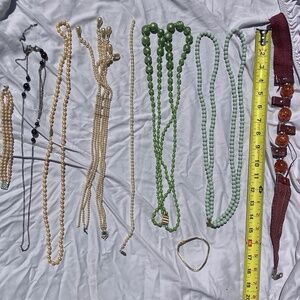 vintage lot of costume jewelry necklaces